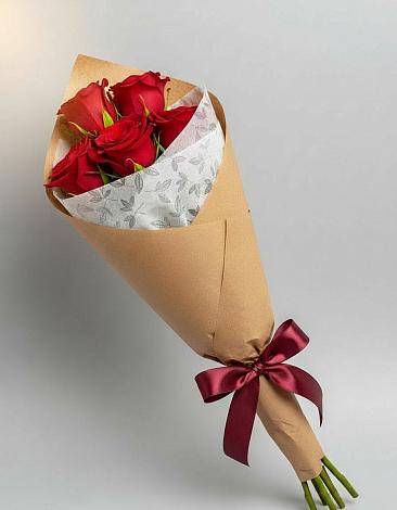 Букет цветов из: Розы в Бахчисарае
