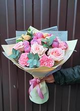 Букет цветов из:  Розы и Гвоздики #REPLACE_PRED# Бахчисарае