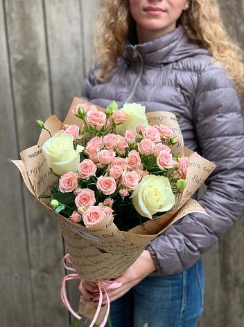 Букет цветов из: Розы в Бахчисарае